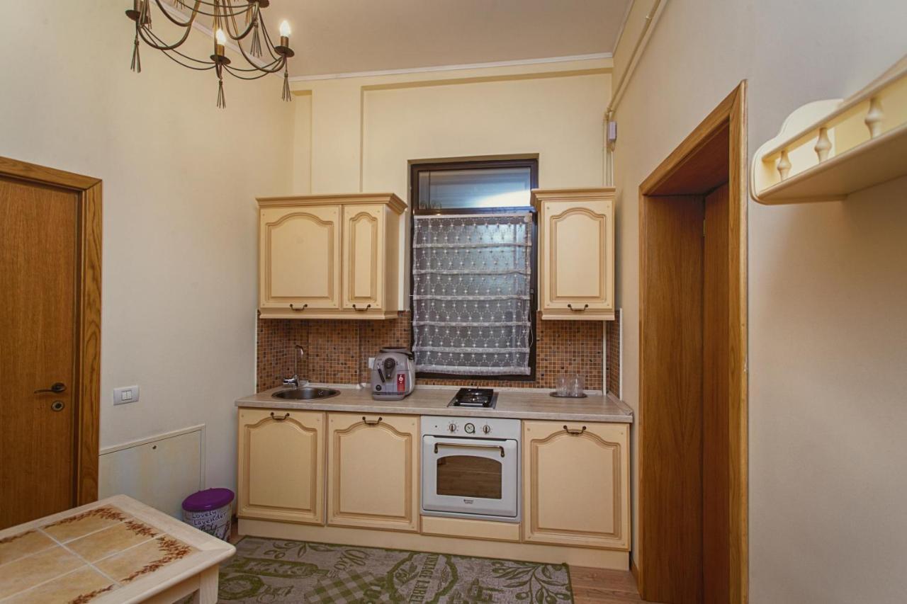 Vila Imperial Bed and Breakfast Sinaia Buitenkant foto
